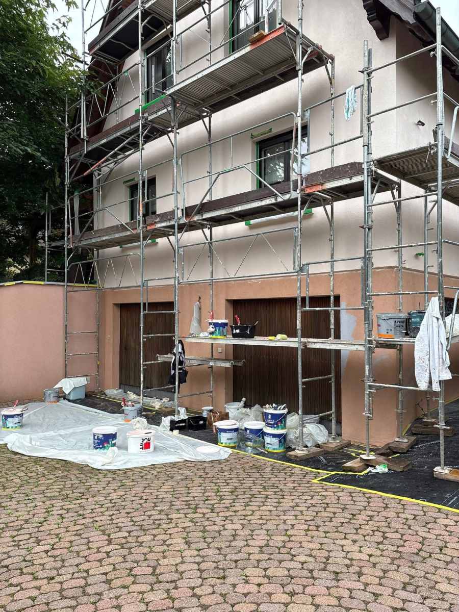 Peinture extérieure et ravalement de façade à Annecy